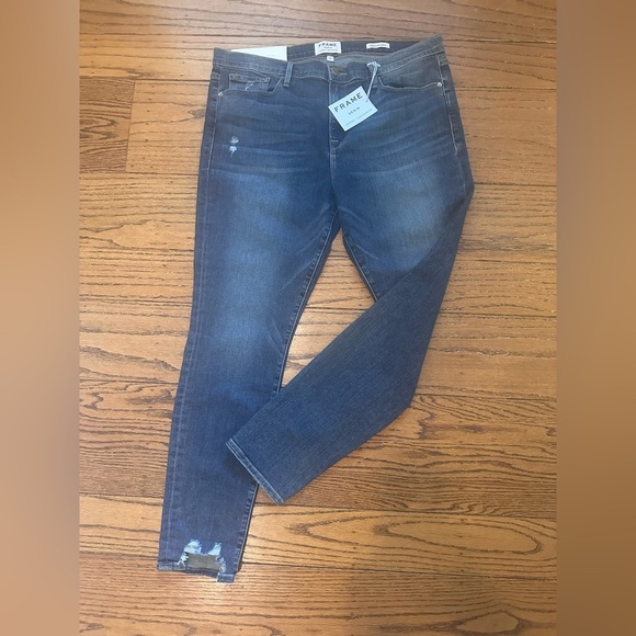 Frame Denim Denim - Frame Jeans - NWT - Le Skinny De Jeanne Mid Rise Skinny Fit Size 34 ♥️